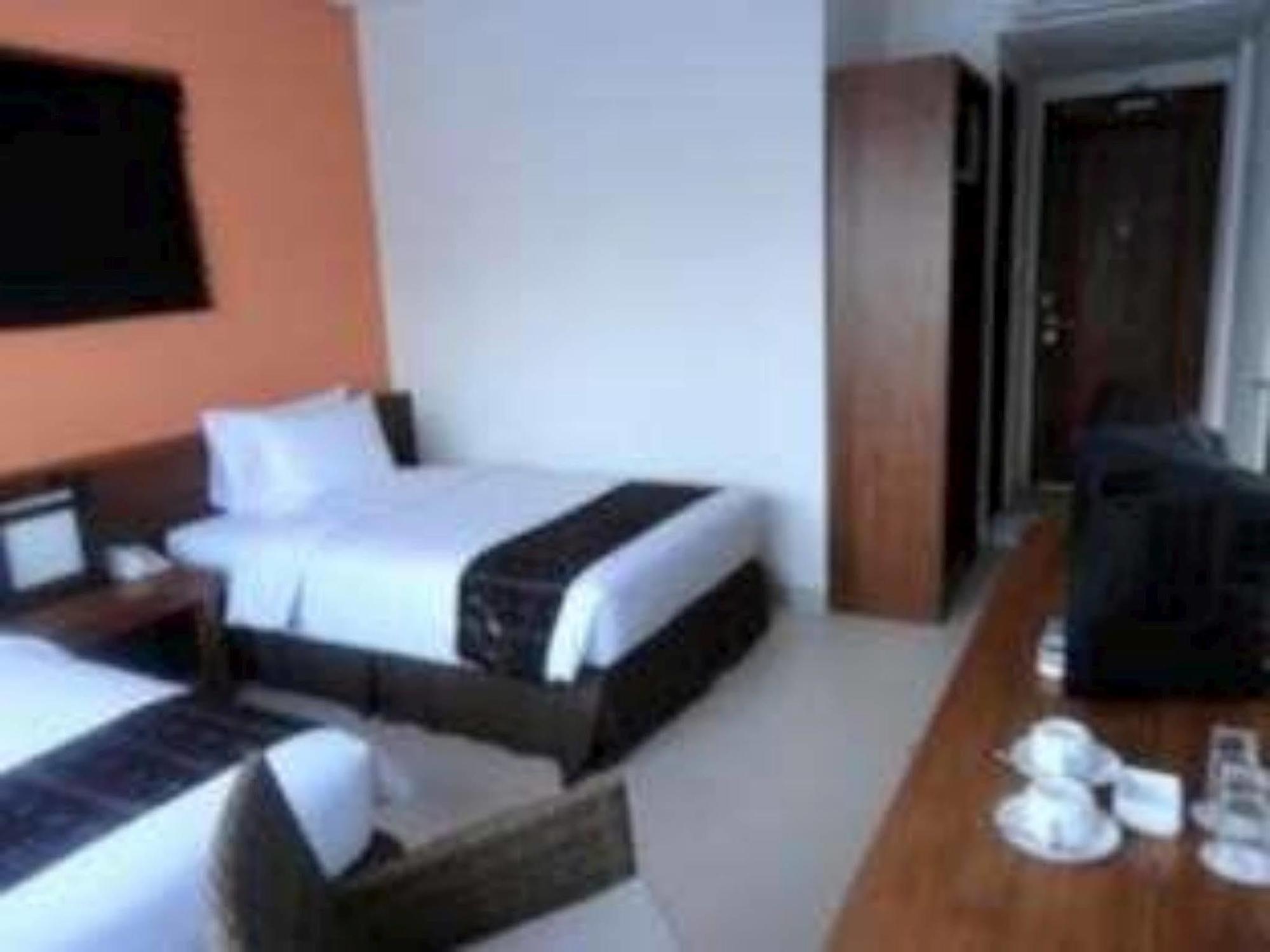 Luwansa Beach Resort Labuan Bajo Eksteriør billede